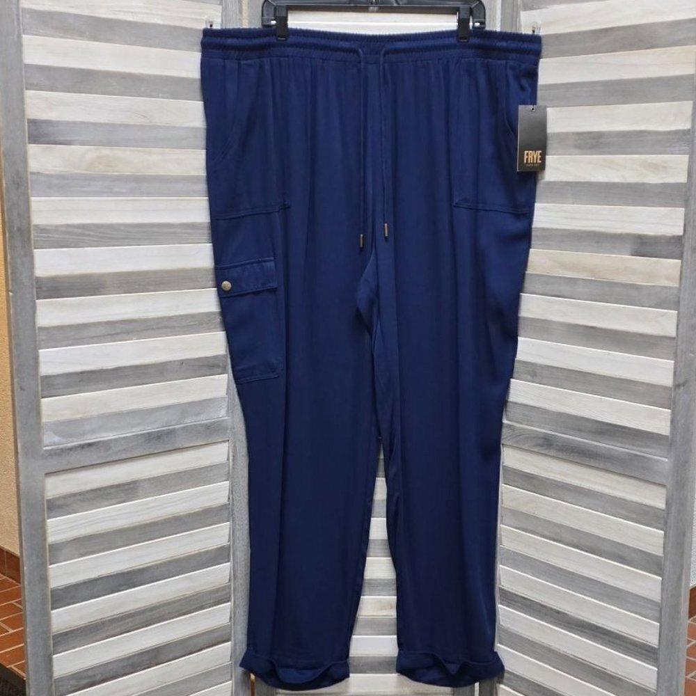 Cargo Pants | Frye | 3X